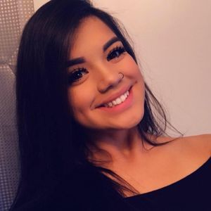 Meet your Posher, Anahi